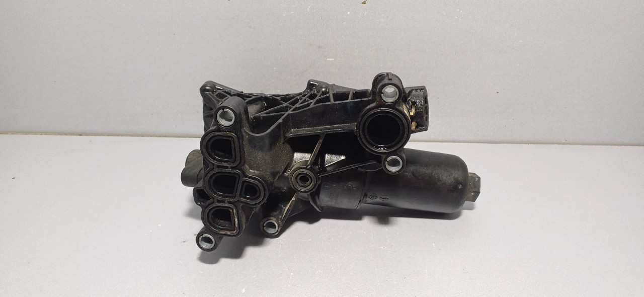 KUCISTE FILTERA ULJA VW T-ROC > 17- 05L115389AH