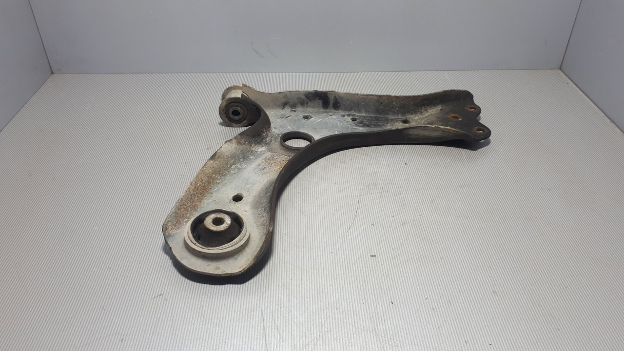DIJELOVI LAFETA VW POLO > 09-14 6R0407151F