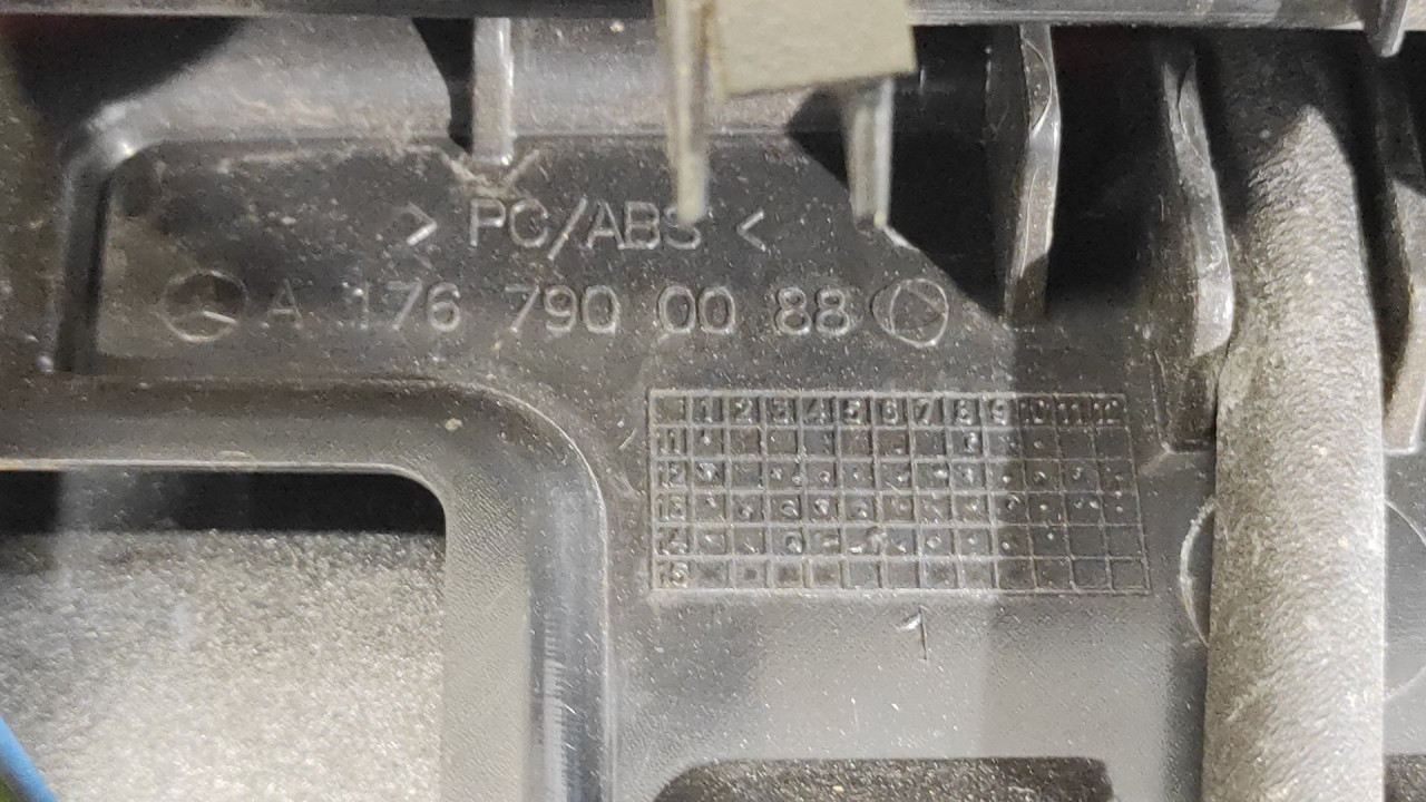 SPOJLER MERCEDES A KLASA (W176) > 12-15 A1767900088