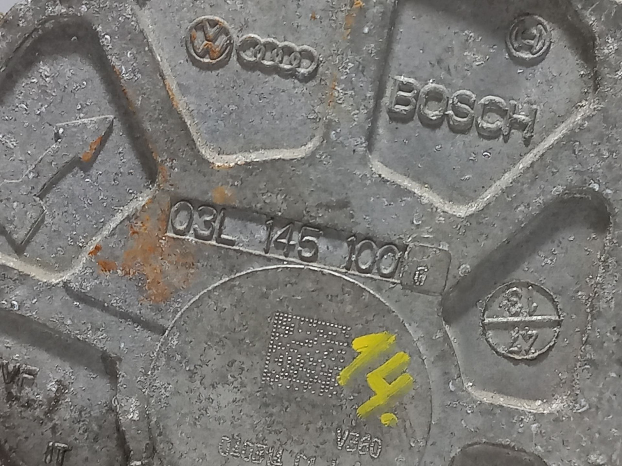 DIJELOVI VAKUM PUMPA VW POLO > 09-14 1.6  03L145100G