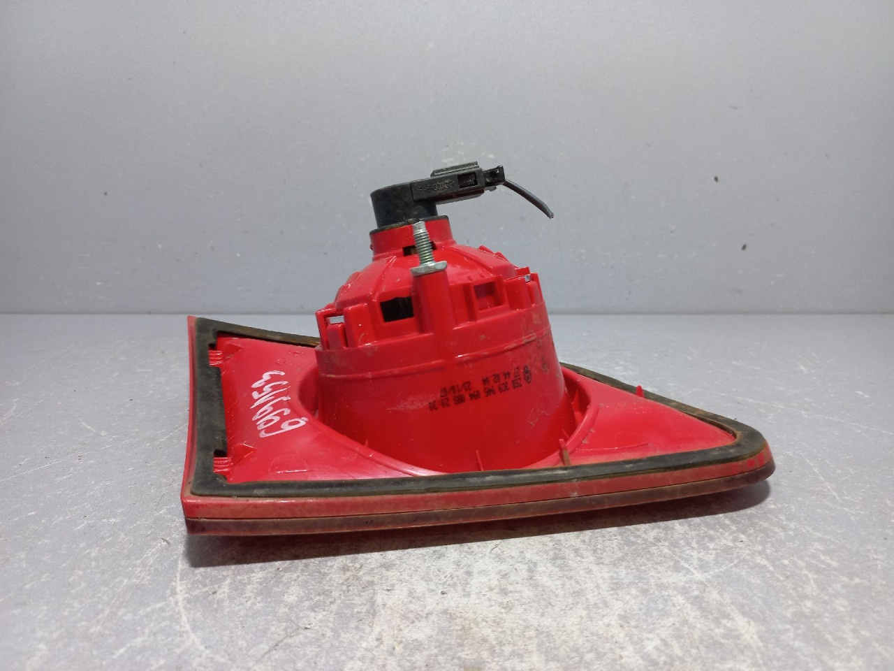 STOP SVJETLO VW PASSAT B6 > 05-10 3C9945094