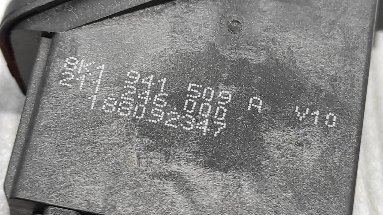 DIJELOVI PREKIDAC AUDI A4 (B8) > 07-11 8K1941509A