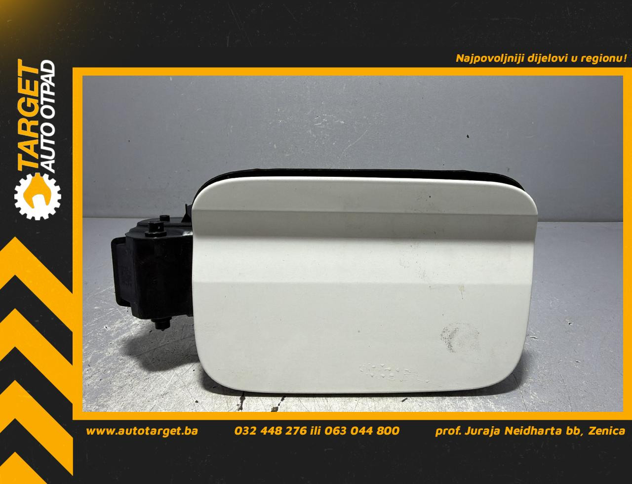 DIJELOVI POKLOPAC REZERVOARA VW CADDY > 20- 2.0