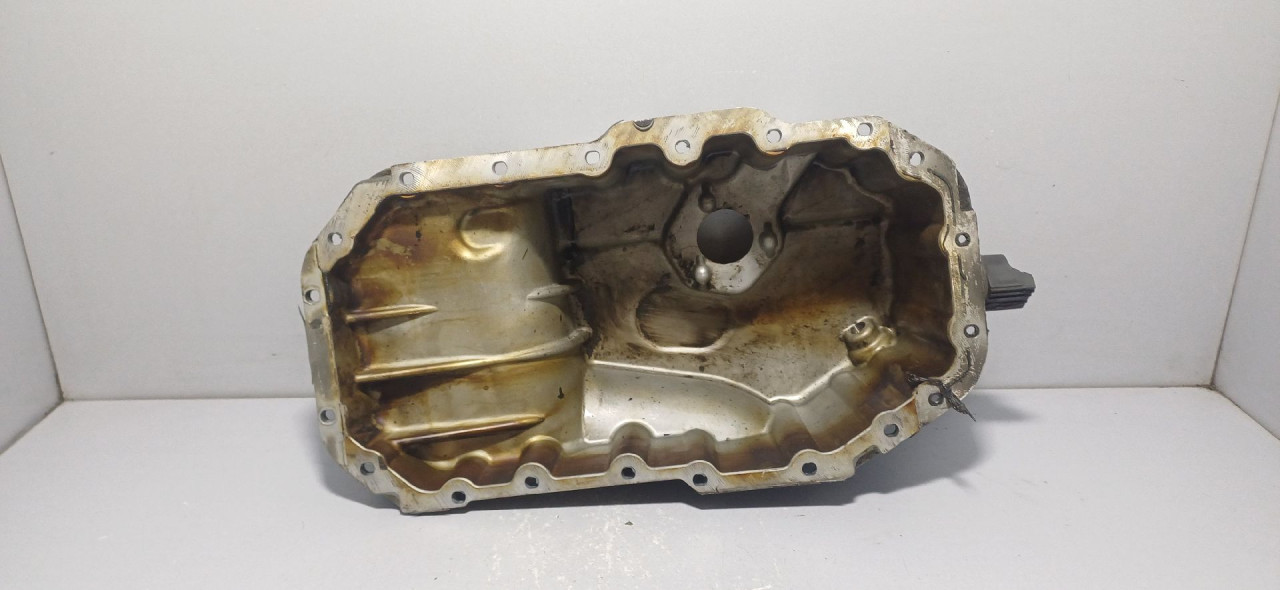 DIJELOVI KARTER VW PASSAT B6 > 05-10 03C103603AH
