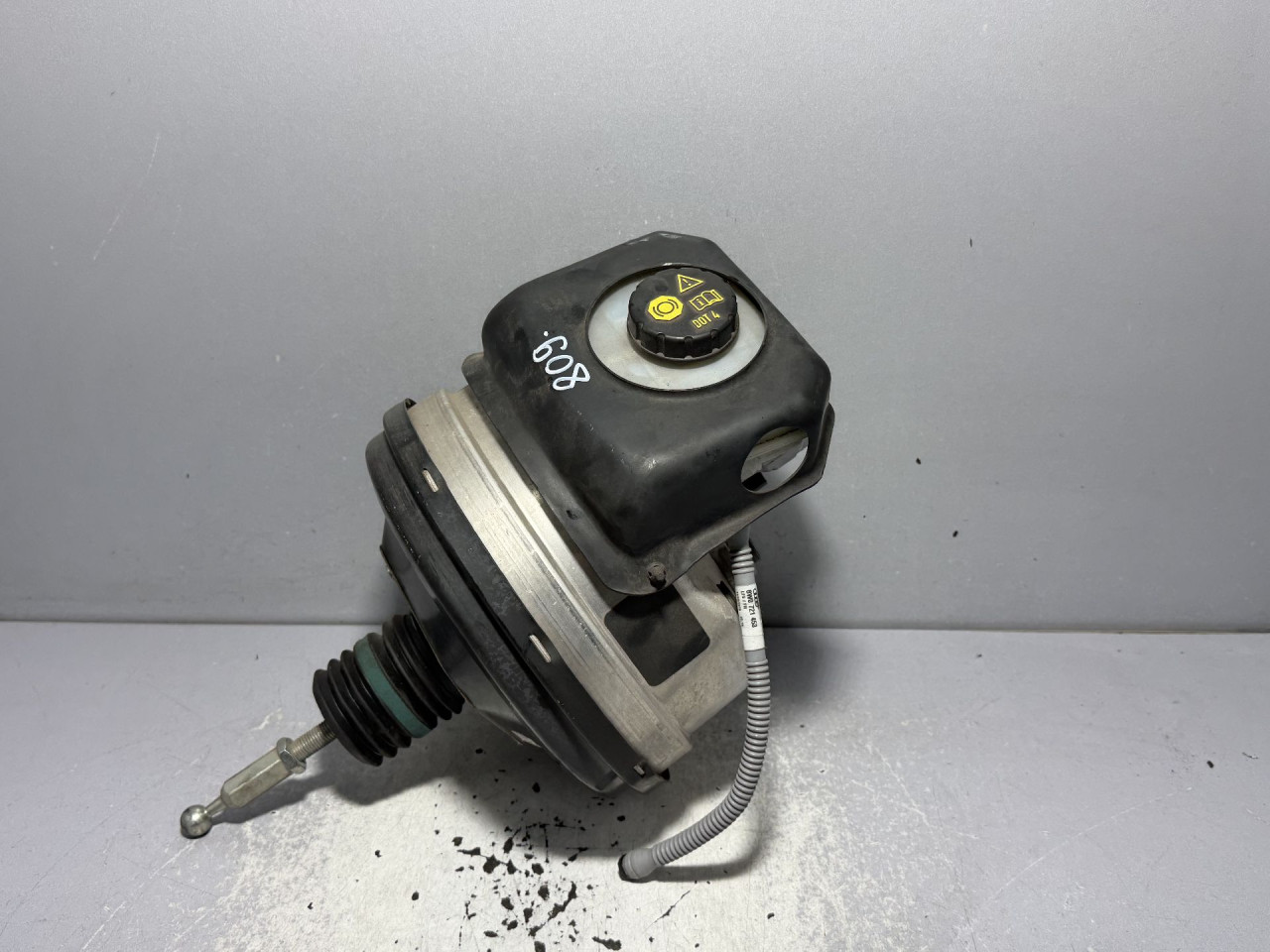 DIJELOVI BOCA ULJA AUDI A4 (B9) > 15-18