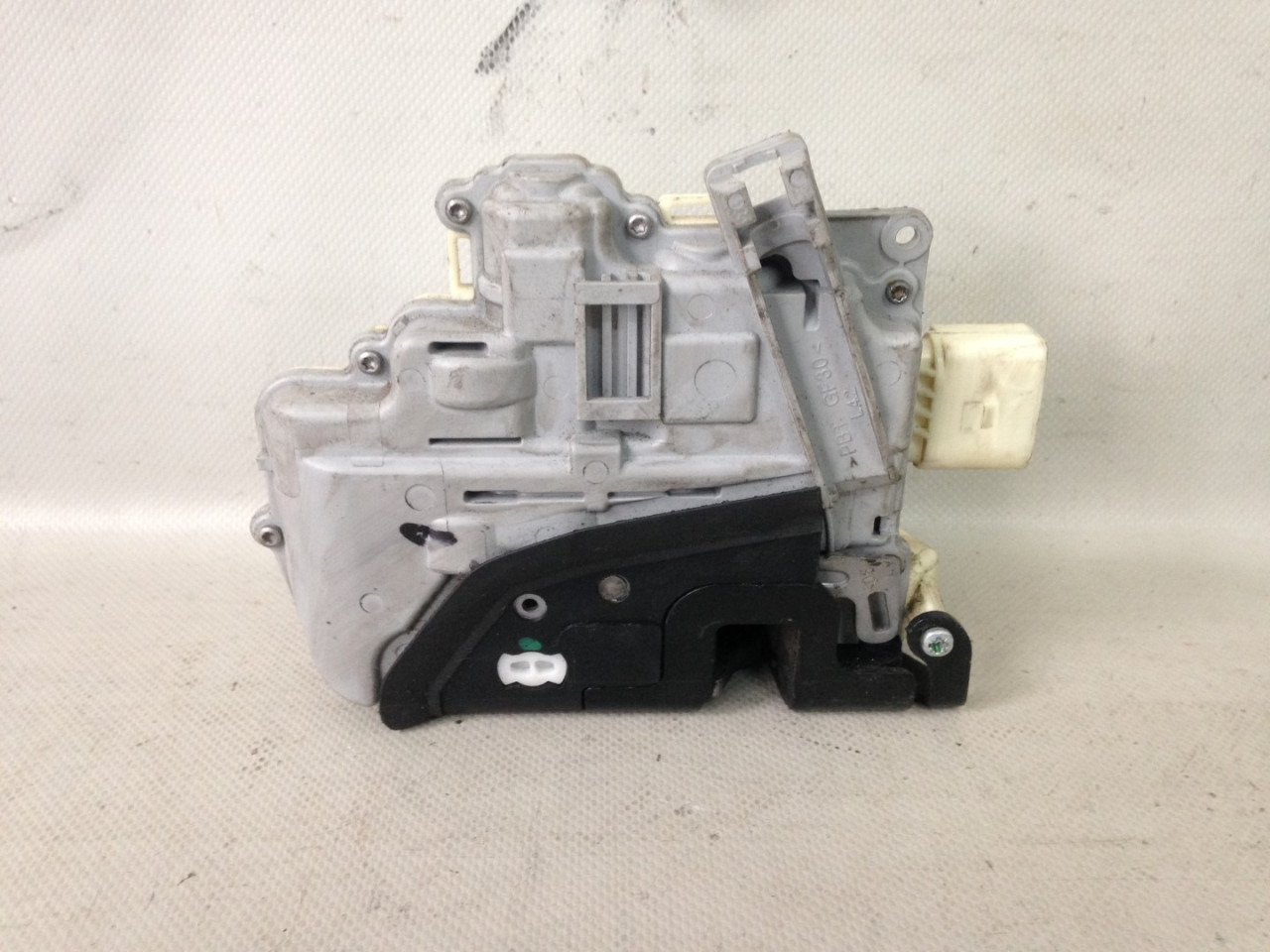 BRAVA VRATA VW PASSAT B6 > 05-10 VW054035 3C1837015A