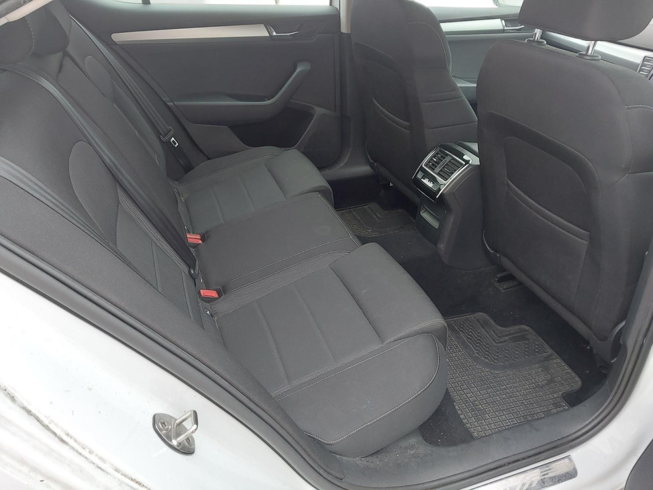 SKODA SUPERB 1.6 DIZEL 88KW 2017 MJENJAC MOTOR DCXA DIJELOVI