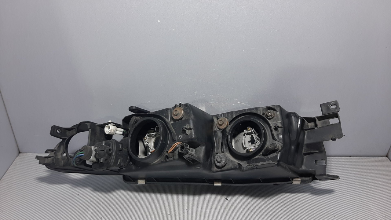 DIJELOVI FAR MITSUBISHI GALANT > 98- 7525L