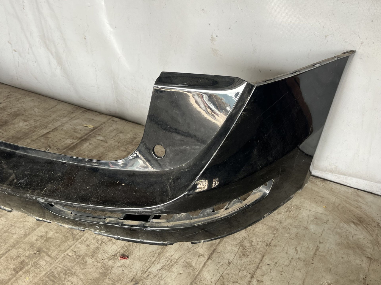 DIJELOVI BRANIK AUDI Q5 > 08-11 8R0807511