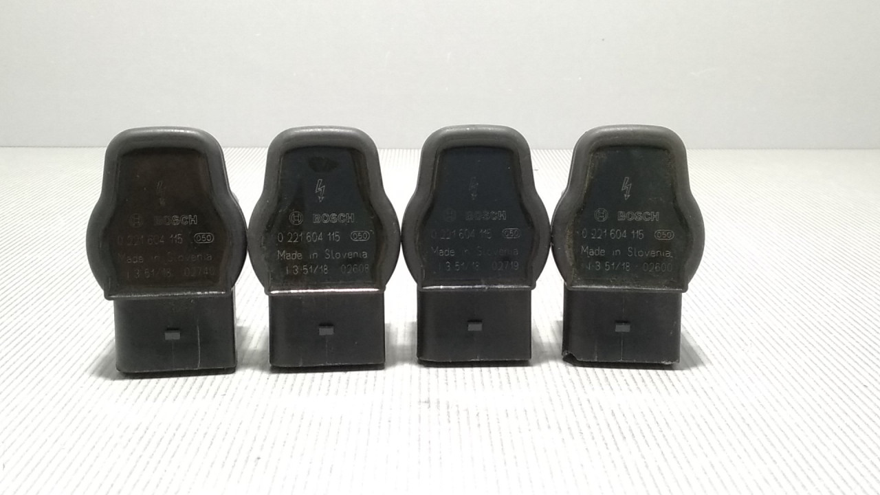 DIJELOVI BOMBINA AUDI A4 (B8) > 12-15 0221604115