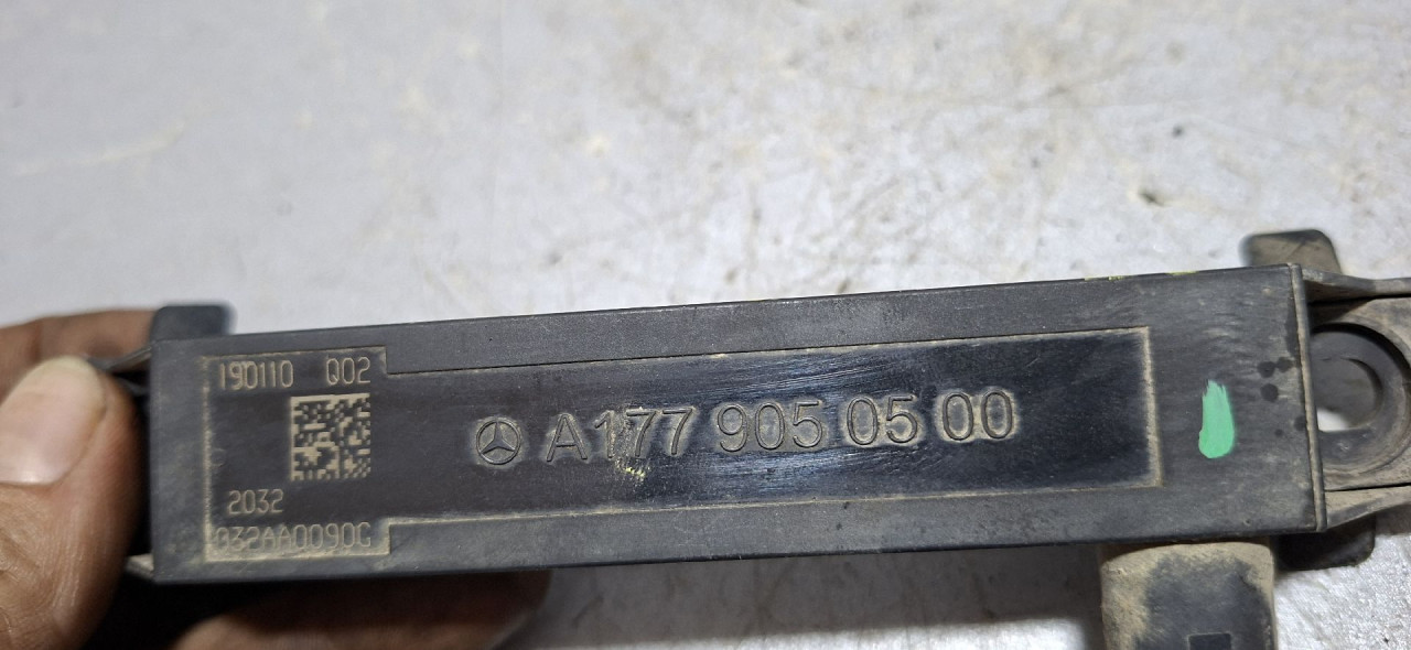 DIJELOVI ANTENA MERCEDES GLE (W167) > 19- 2.9 A1779050500