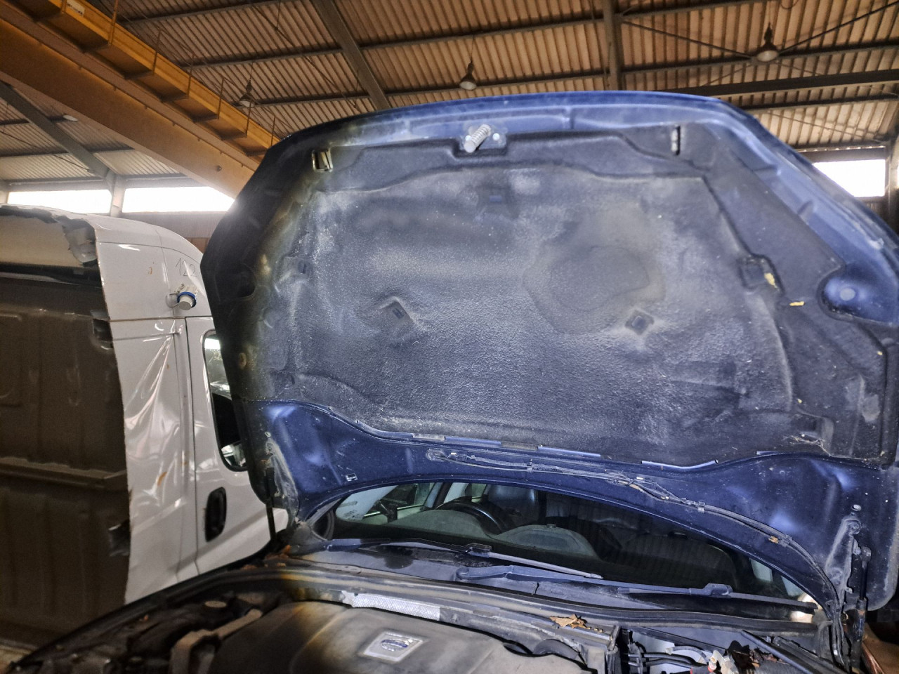 DIJELOVI HAUBA VOLVO XC70 > 07-13