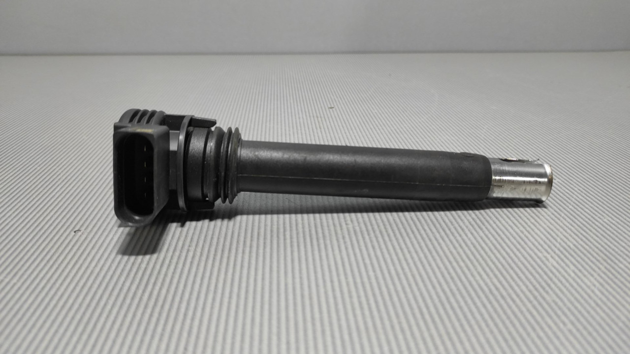 DIJELOVI BOMBINA SKODA SUPERB > 08-13 06H905115A