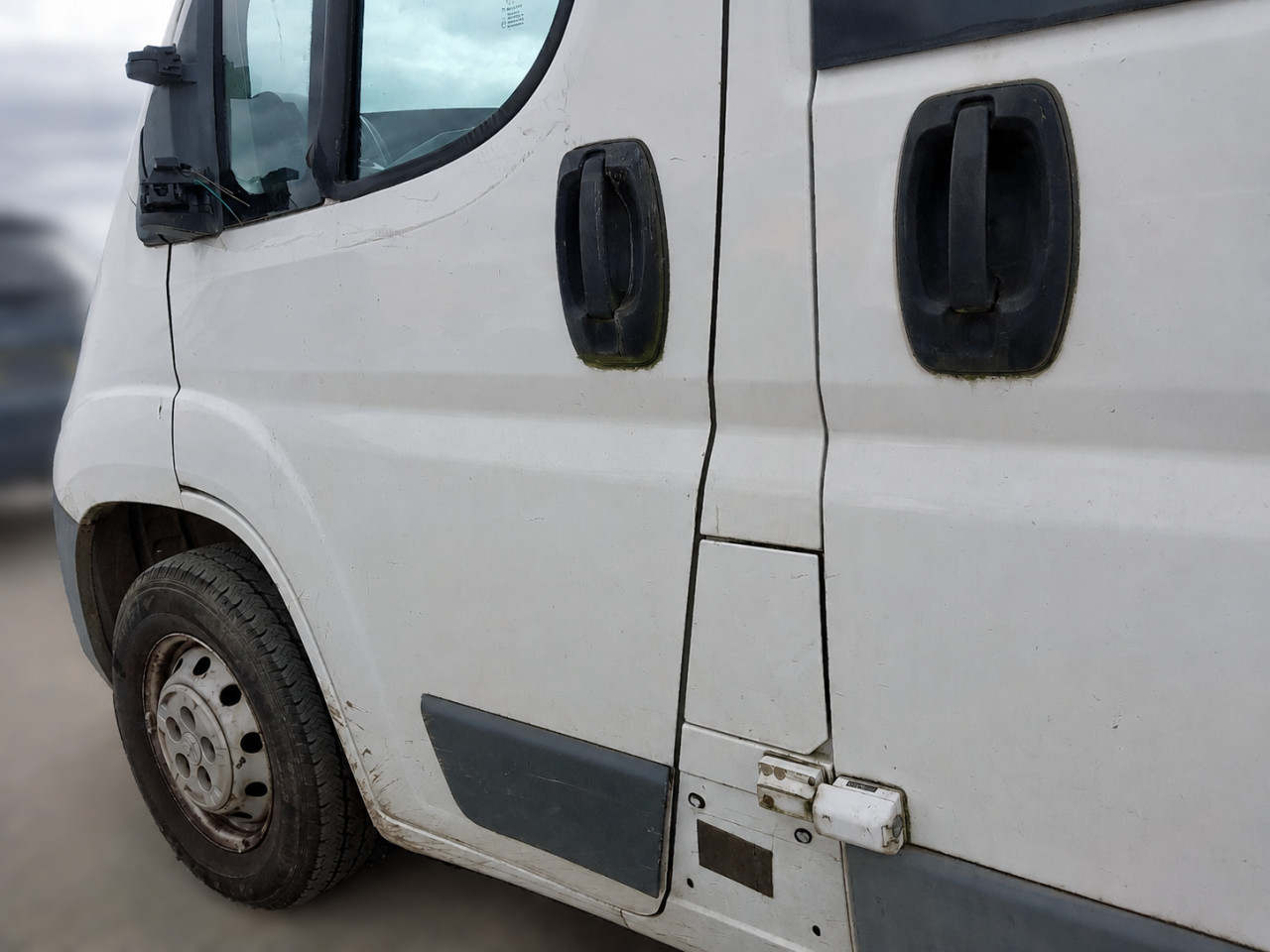 DIJELOVI PEUGEOT BOXER 2.2 96KW 2014. MJENJAC MOTOR 4HH P22DTE