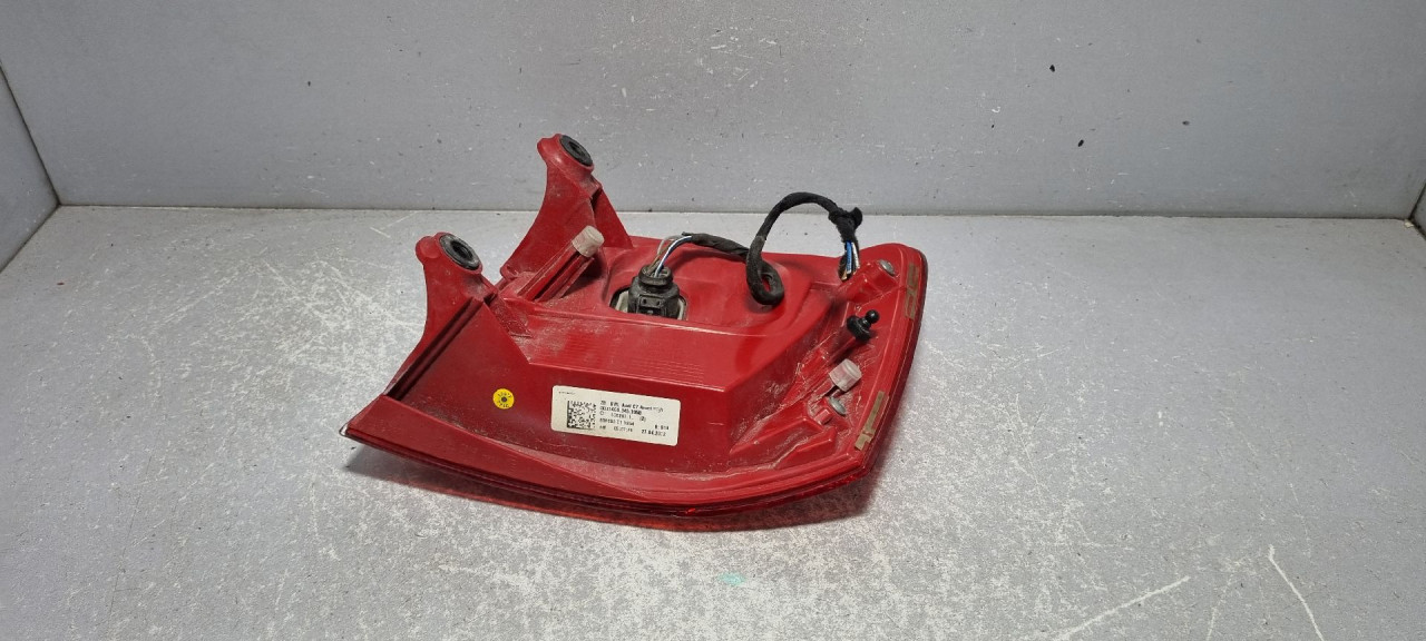 STOP SVJETLO AUDI A6 4G > 11-14 4G9945095B