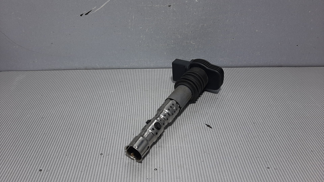 DIJELOVI BOMBINA AUDI A3 > 96-03 06B905115N