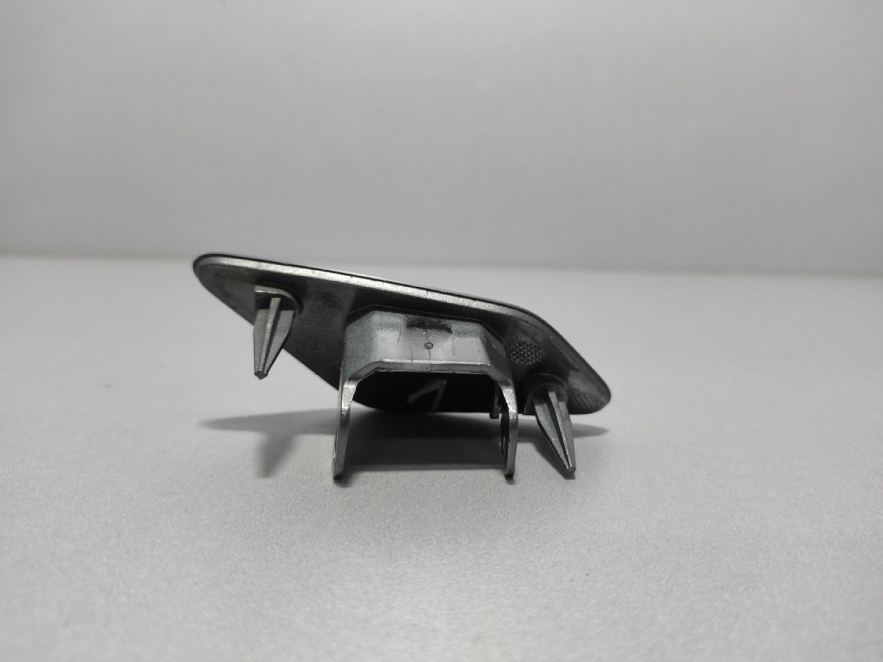 PLASTIKA BRANIKA SEAT LEON > 13-16 5F0807753