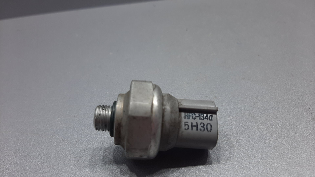 DIJELOVI PRESOSTAT KLIME MAZDA 6 > 02-05 HFC1340