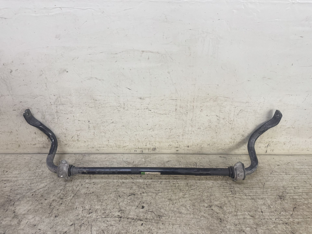 BALANS STANGA AUDI A4 (B9) > 15-18 8W0411309A
