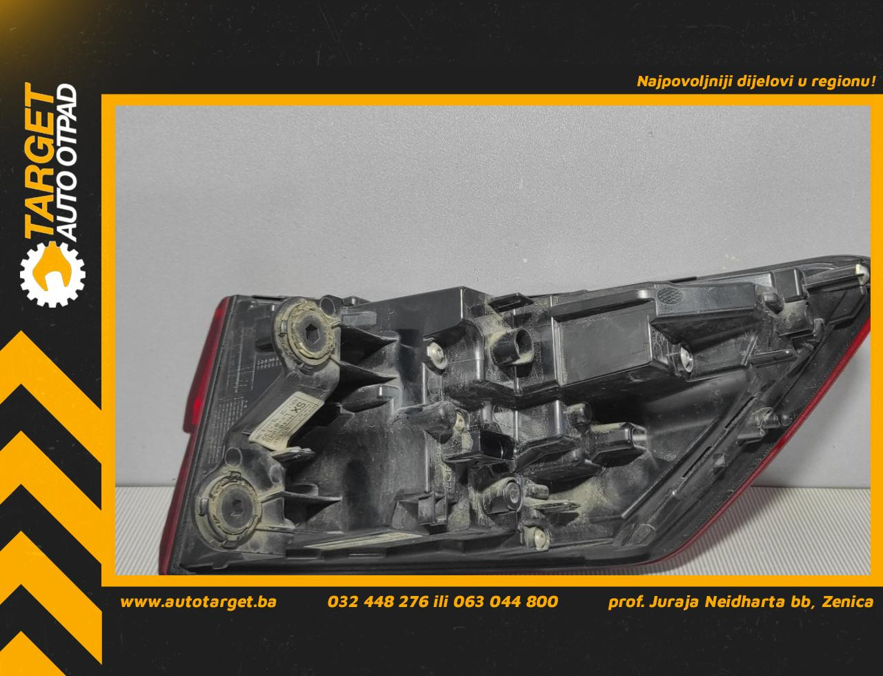 DIJELOVI STOP SVJETLO AUDI A4 (B9) > 15-18 8W9945091