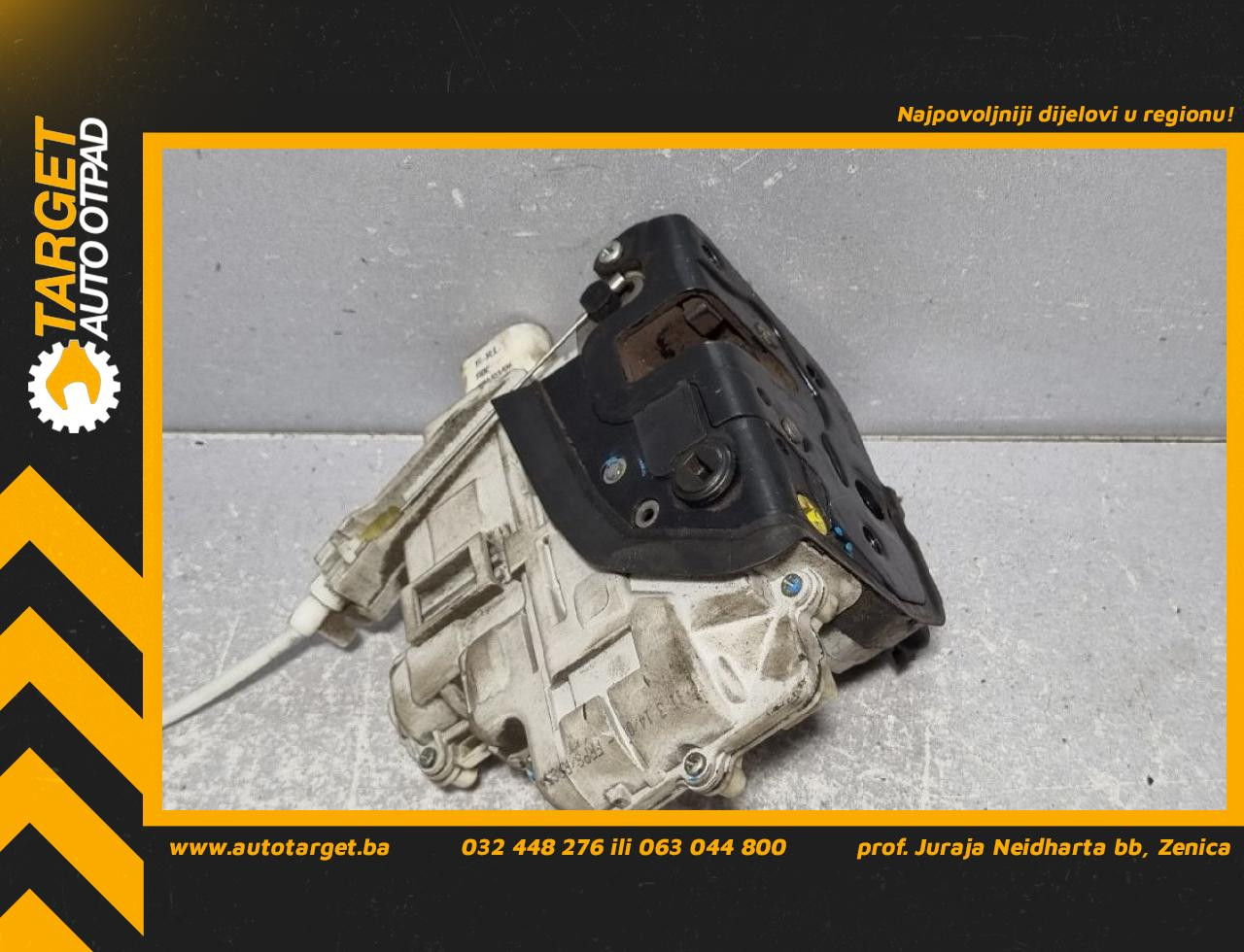 DIJELOVI BRAVA VRATA AUDI A4 (B7) > 04-07 8E0839015AA