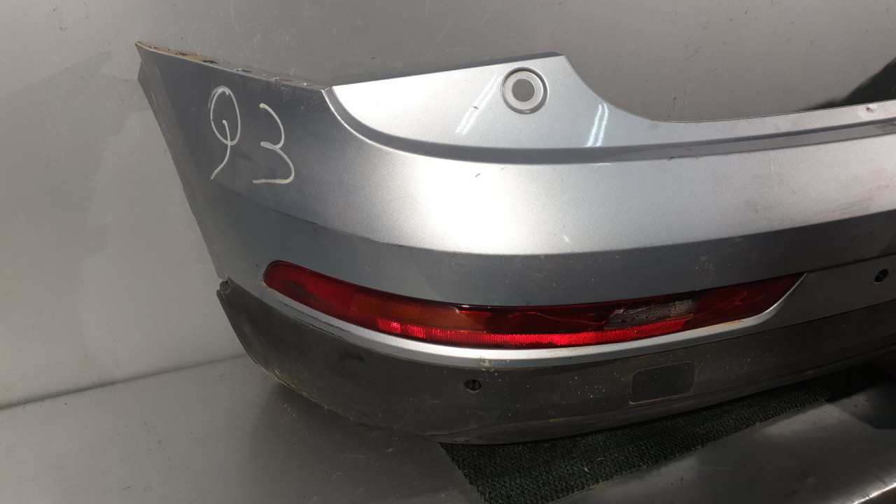 DIJELOVI BRANIK AUDI Q3 > 15-18 8U0807521AG