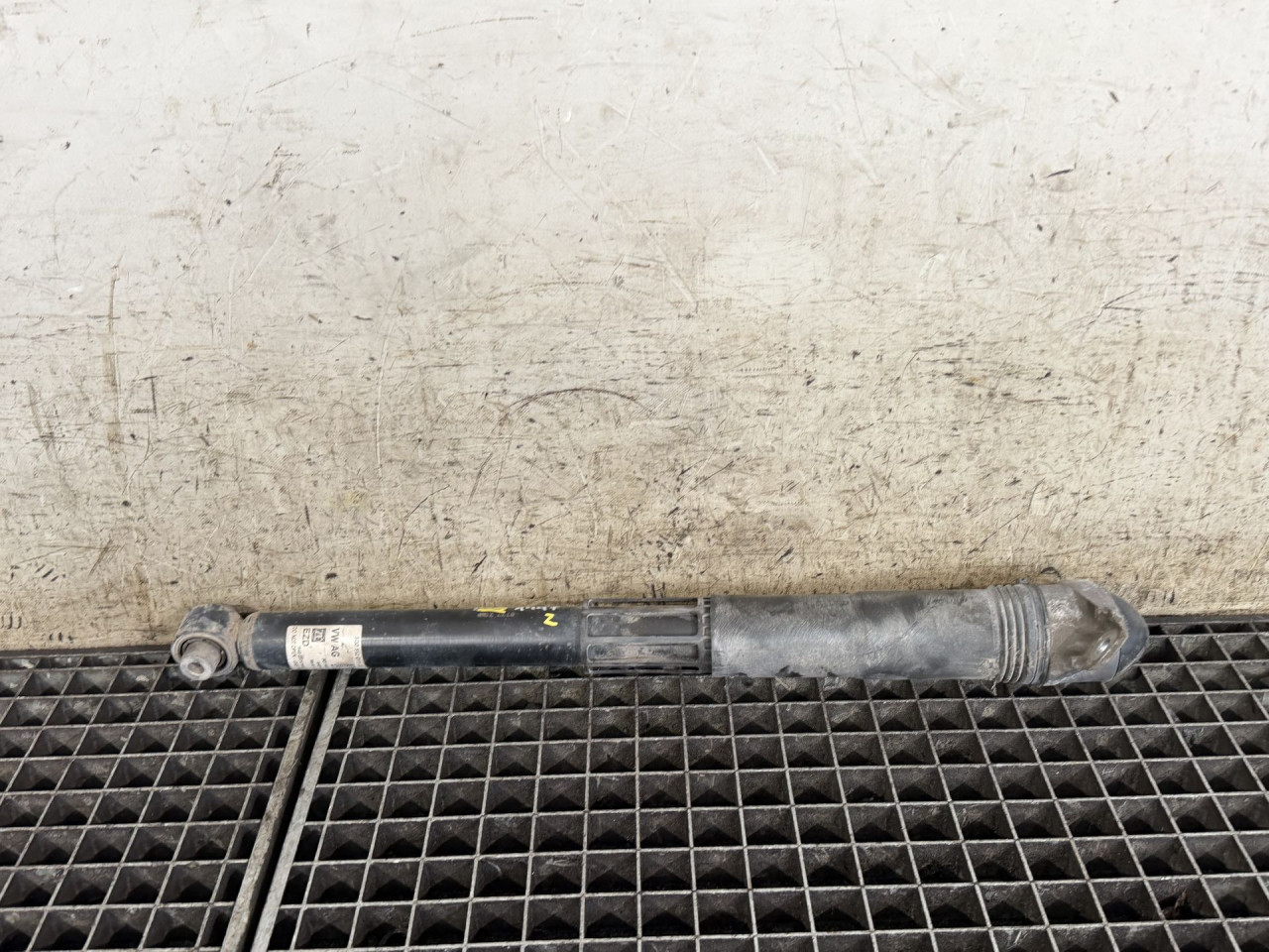 DIJELOVI AMORTIZER VW PASSAT B8 > 14-19 2.0 3Q0512011JE