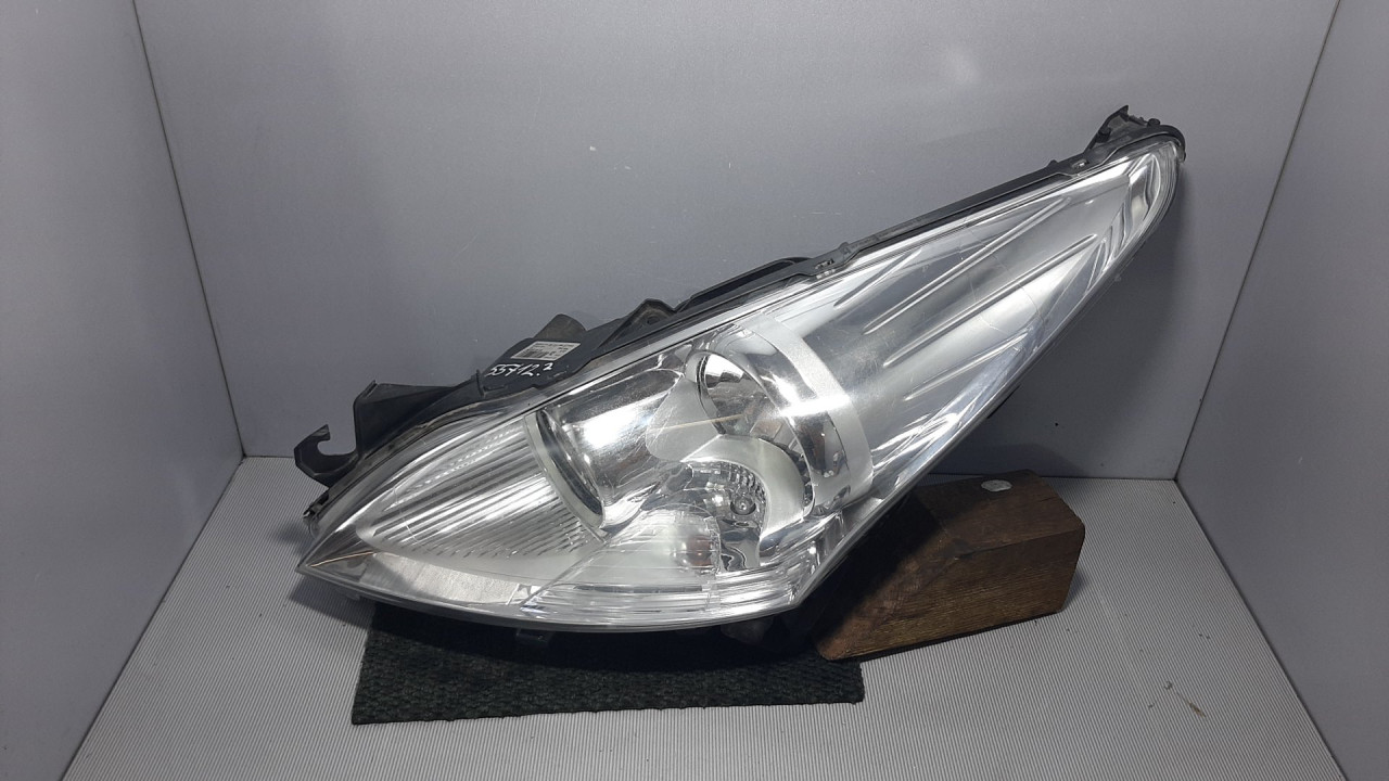 DIJELOVI FAR PEUGEOT 5008 > 09-13 9682519180