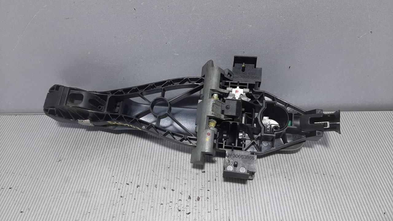 RUCKA VRATA VOLVO S40/V50 > 04-07 30663866