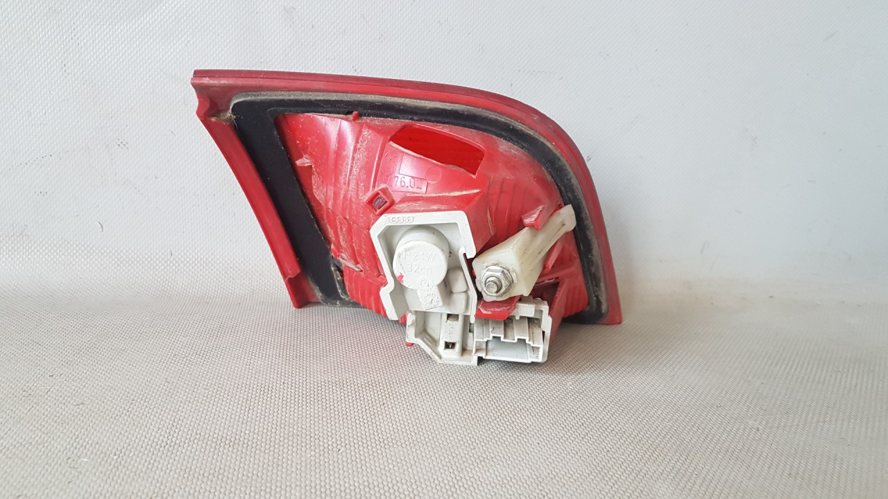 STOP SVJETLO AUDI A3 > 03-08 AD320016 8P4945094B