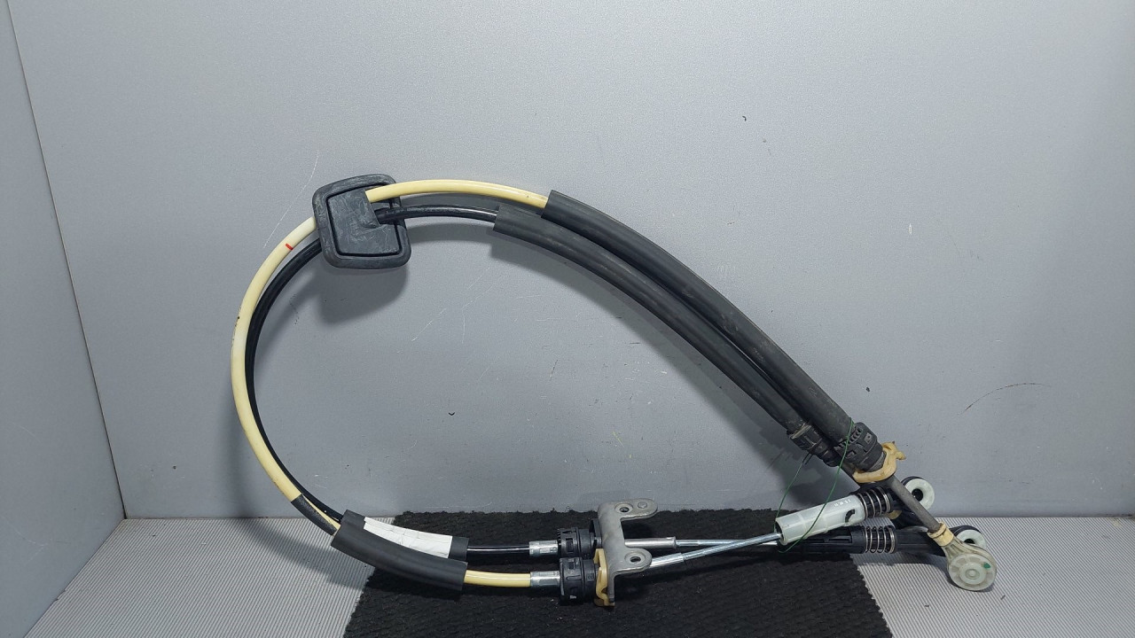 DIJELOVI SALTEBLA PORSCHE 911 > 05-12 99142404100