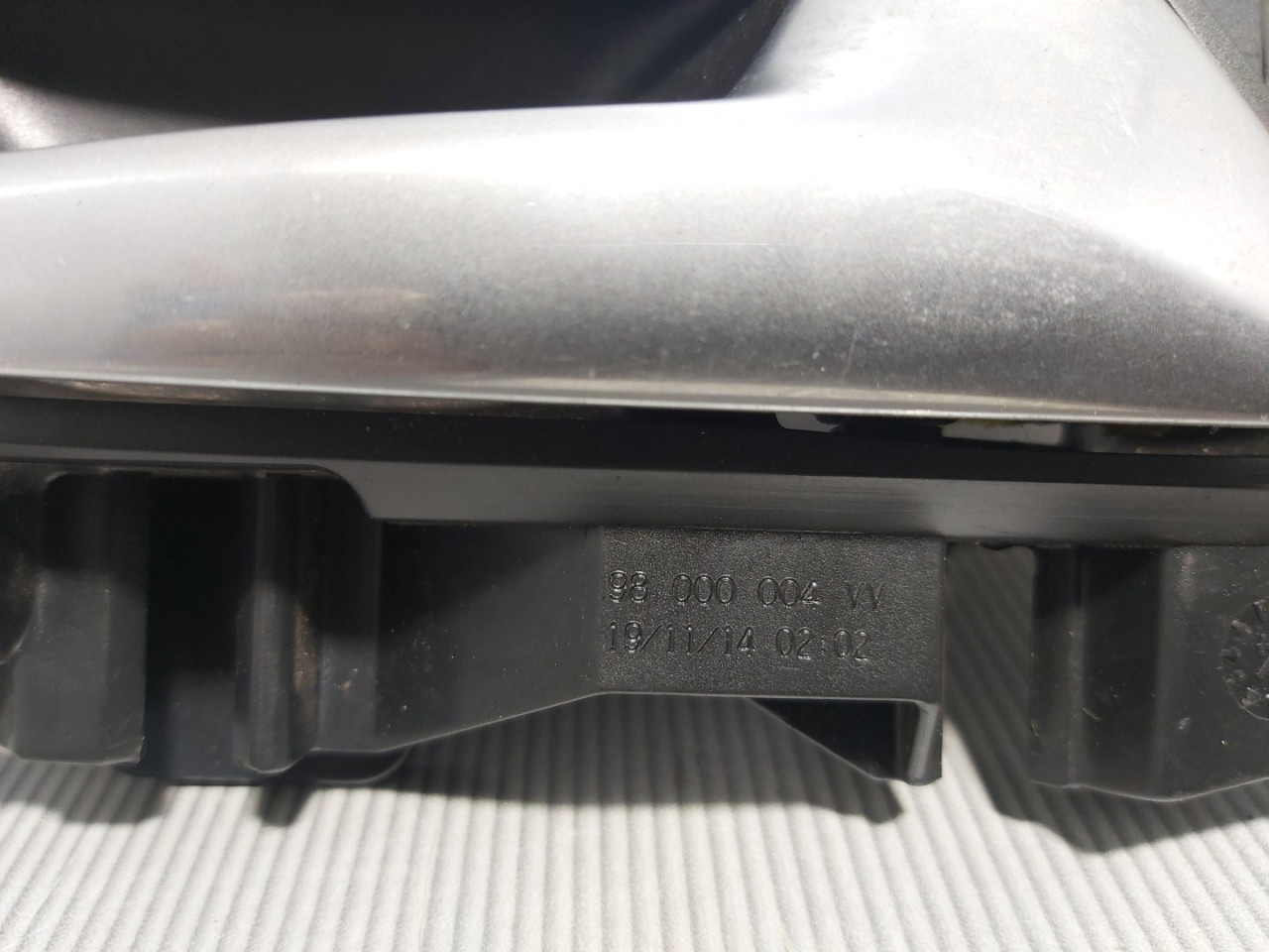UNUTRASNJA RUCKA VRATA PEUGEOT 308 > 13-17 98000004