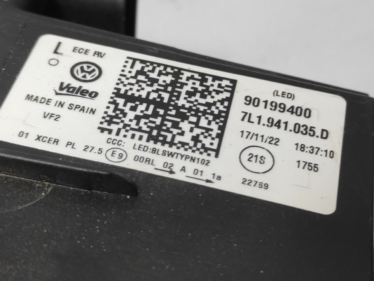 DIJELOVI FAR VW T6 > 15- 7L1941035D