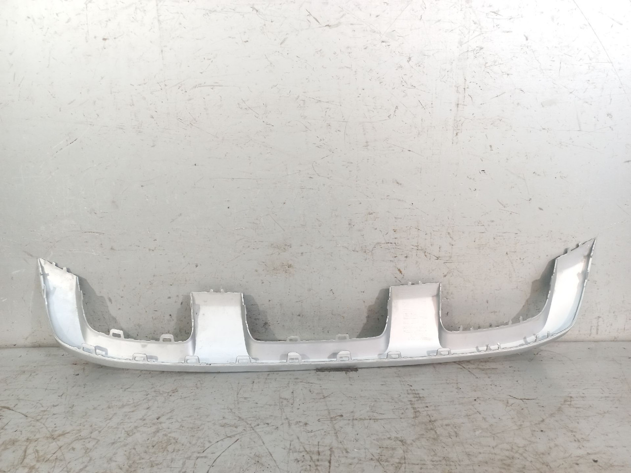 DIJELOVI SPOJLER VW T-ROC > 17- 2GA807531B