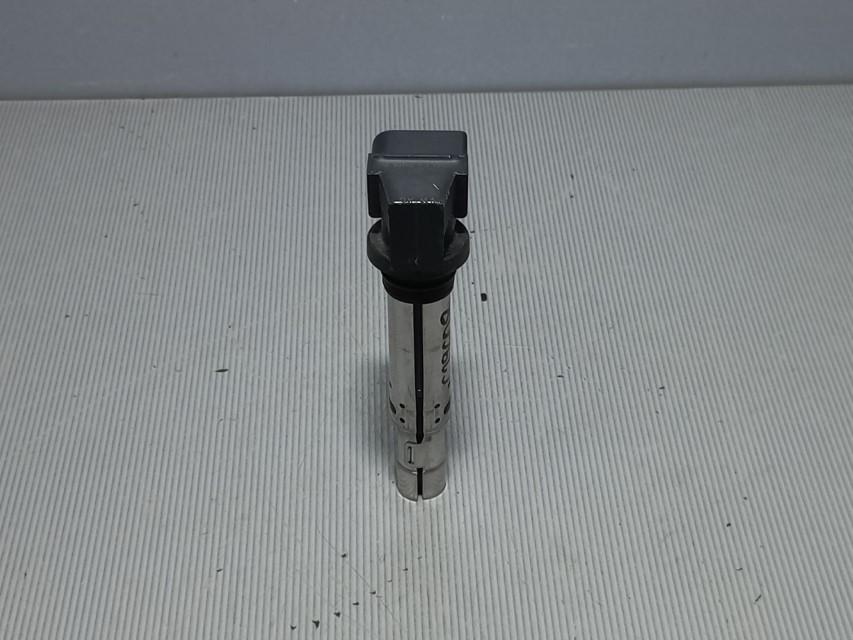 DIJELOVI BOMBINA VW PASSAT B6 > 05-10 036905715F
