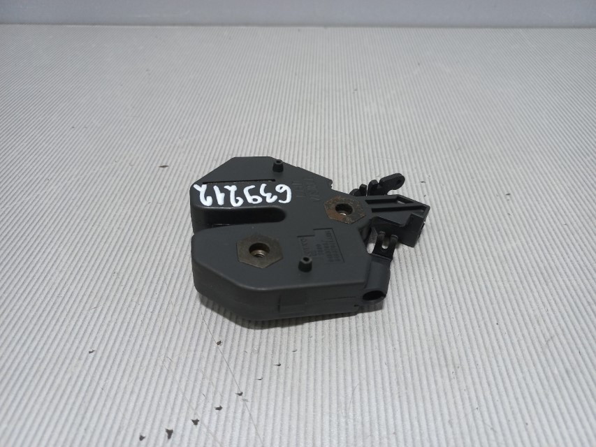 DIJELOVI BRAVA HAUBE VOLVO S70/V70 > 00-04 9483765