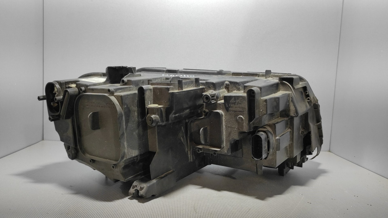 DIJELOVI FAR OSTECEN VW TIGUAN > 16-20 5NB941081A