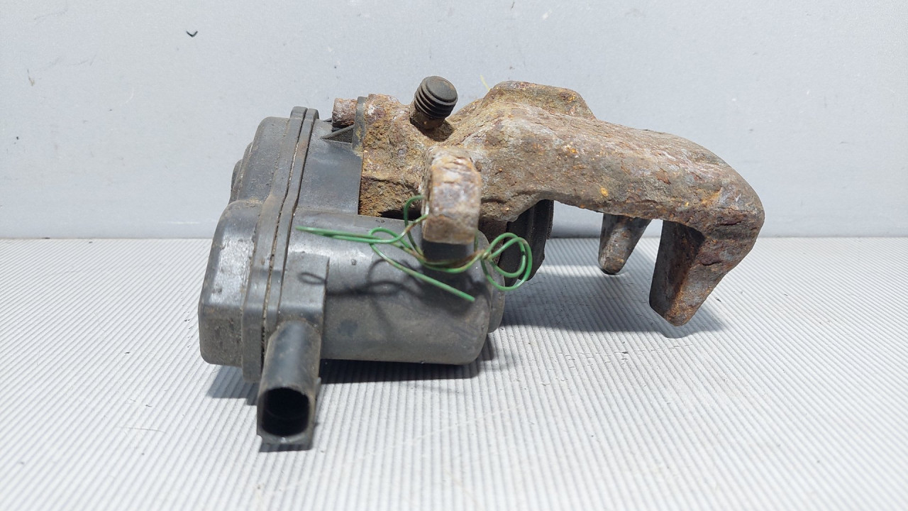 KOCIONA KLJESTA AUDI A4 (B8) > 07-11 6443A