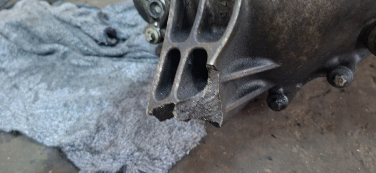 DIJELOVI DIFERENCIJAL MERCEDES GLE (W167) > 19- 2.0 A1673305100