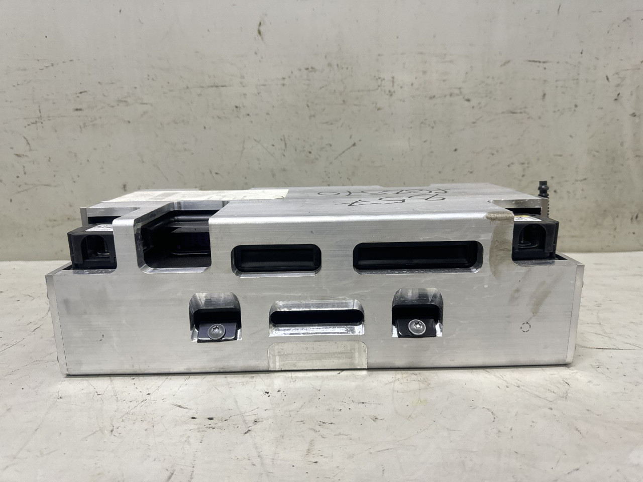 DIJELOVI BATERIJA AUDI A6 4K > 18- 4K0915171E
