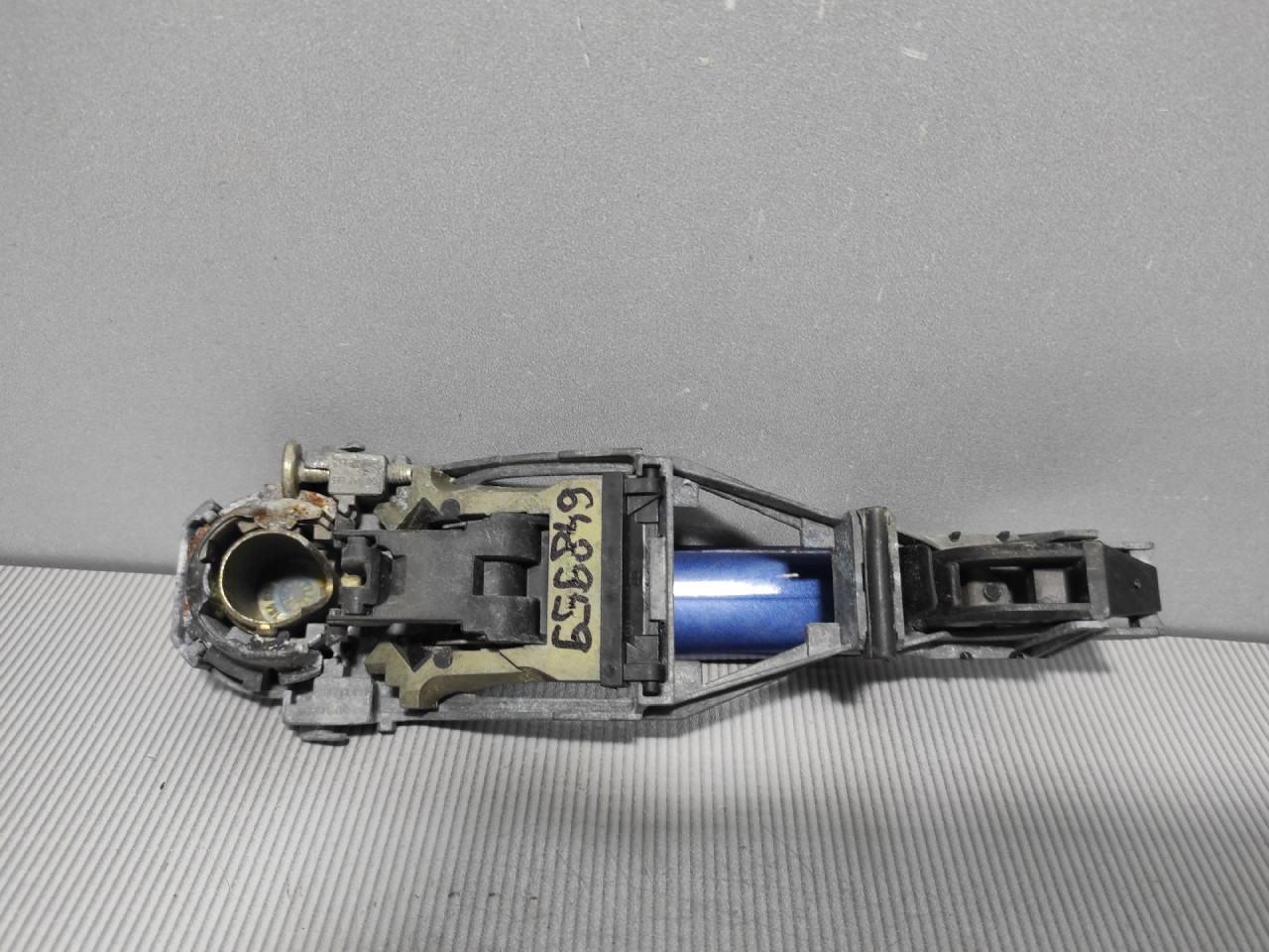 RUCKA VRATA VW PASSAT B5 > 00-05 3B0837885