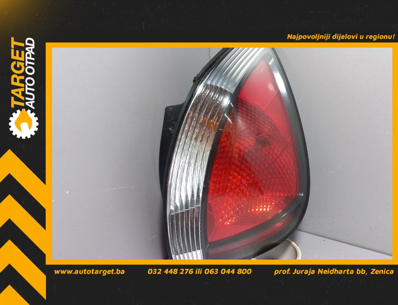 DIJELOVI STOP SVJETLO KIA RIO > 05-10 924021G2R