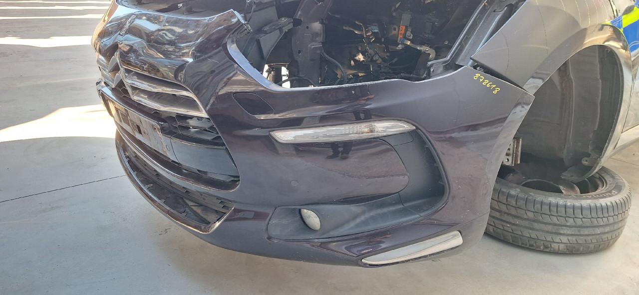 DIJELOVI BRANIK OSTECEN CITROEN DS5 > 11-15 2.0 1606432380
