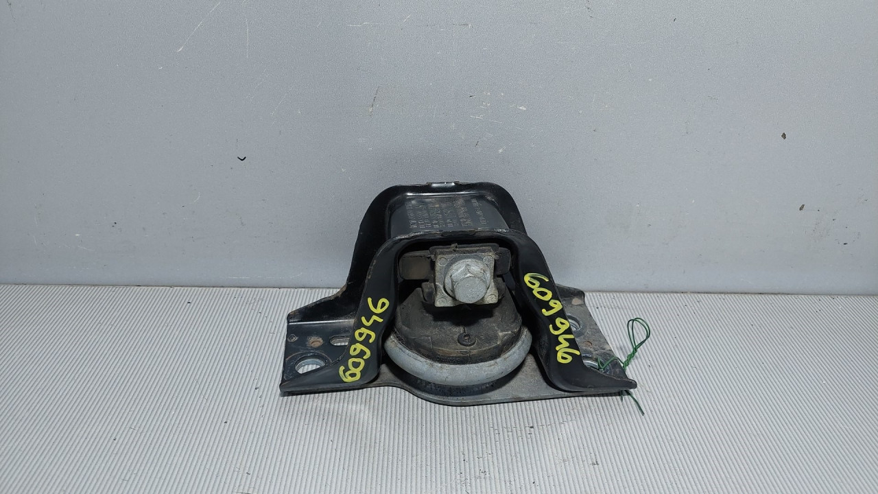 NOSAC MOTORA RENAULT CLIO > 05-09 8200140431