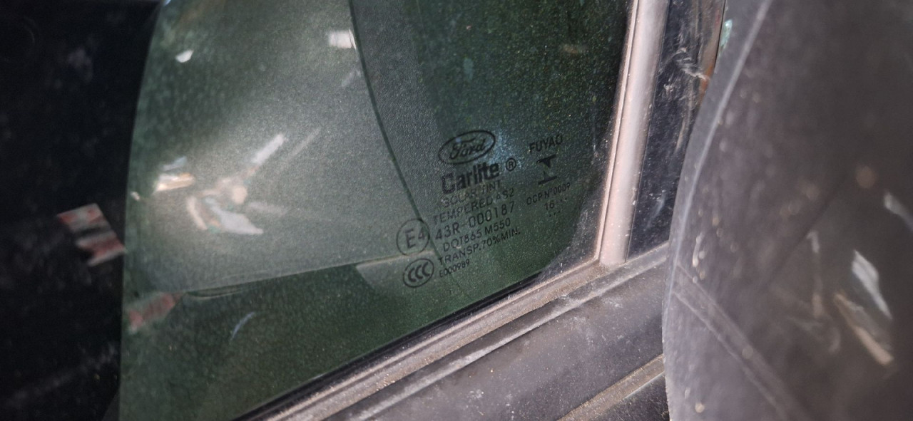DIJELOVI STAKLO FORD MONDEO > 14-19 2.0