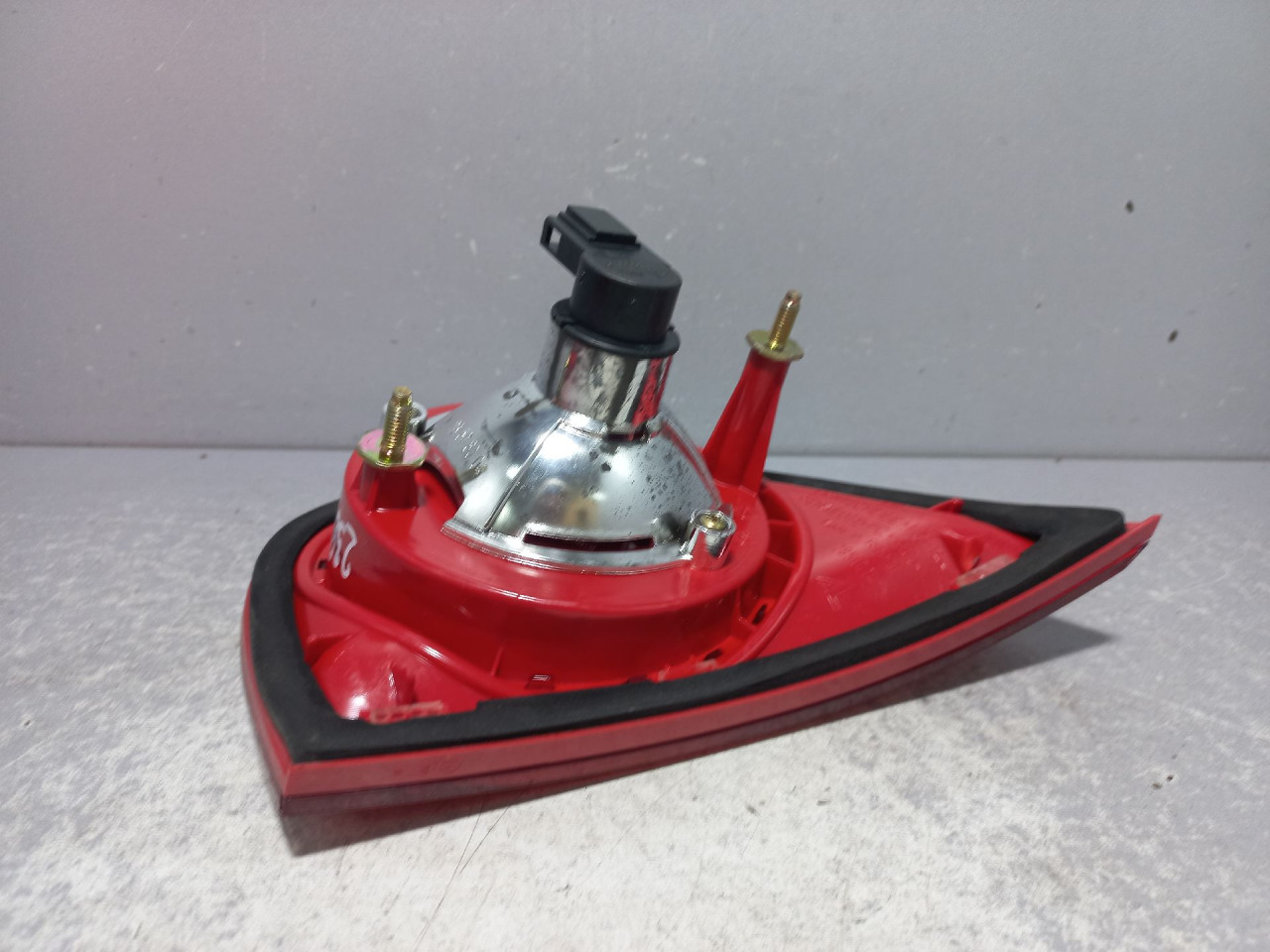 DIJELOVI STOP SVJETLO VW GOLF 5 > 03-08 1K6945093E