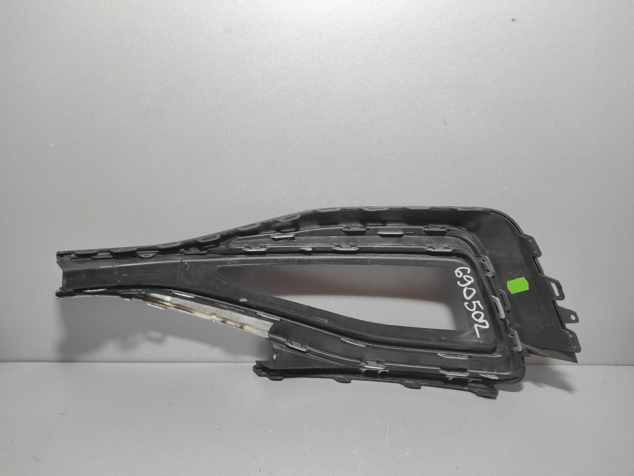PLASTIKA BRANIKA VW PASSAT B8 > 14- 3G0853666G