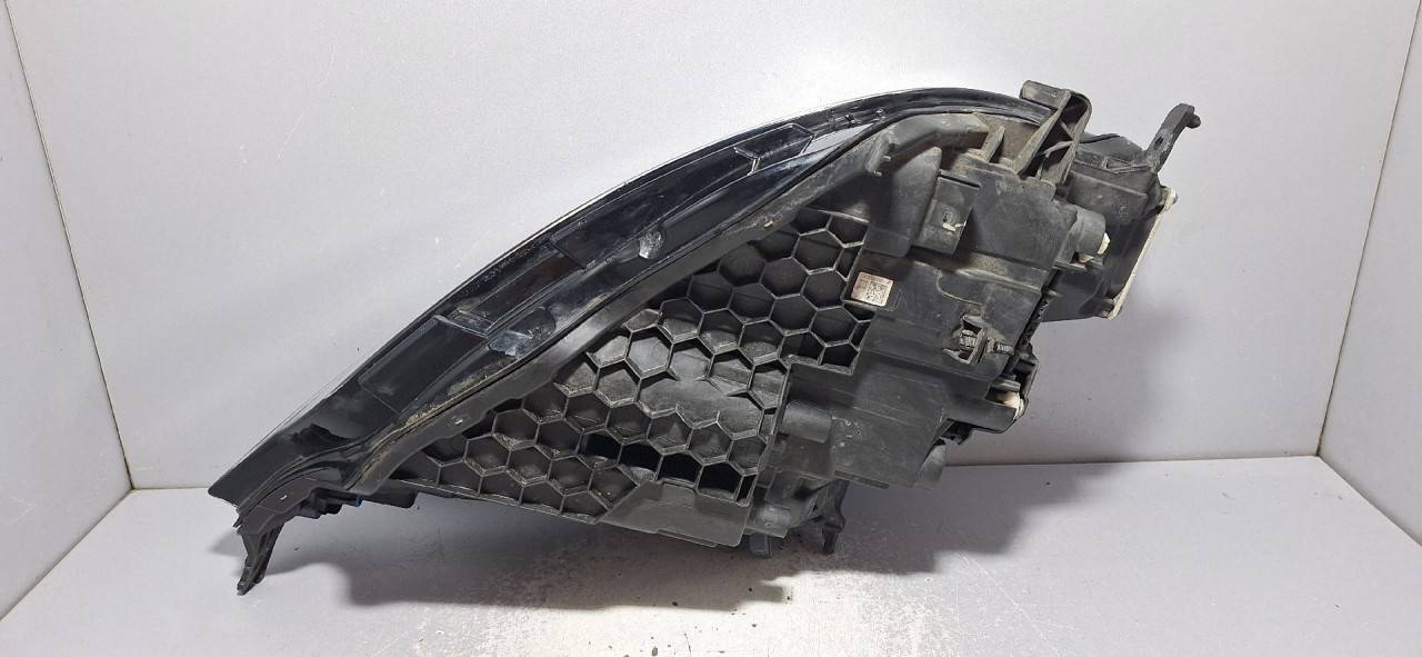 DIJELOVI FAR VOLVO S60/V60 > 19- 32338996