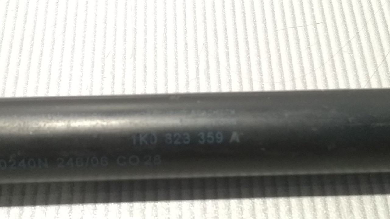AMORTIZER HAUBE VW GOLF 5 > 03-08 1K0823359A