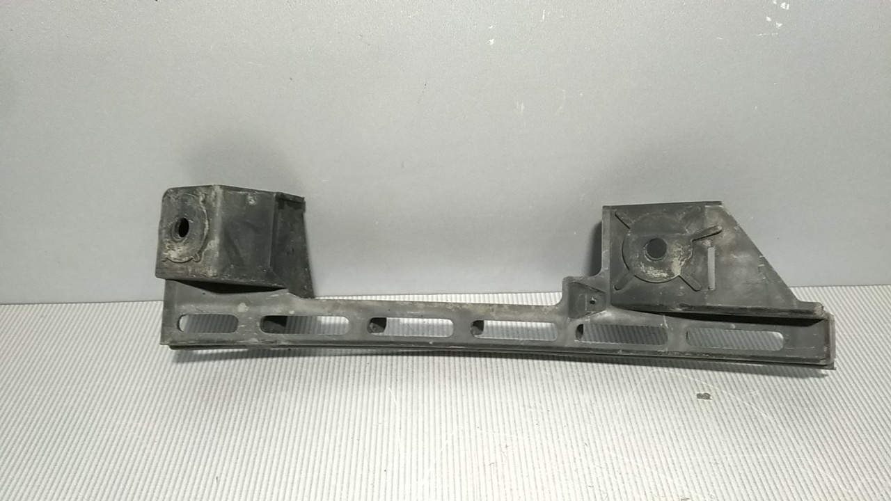 DIJELOVI NOSAC FARA VW TOURAN > 03-06 1T0807890B